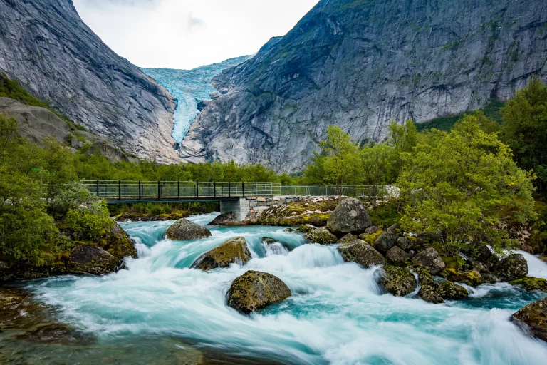 briksdalsbreen-is-a-glacier-arm-of-jostedalsbreen-2024-12-03-05-38-05-utc