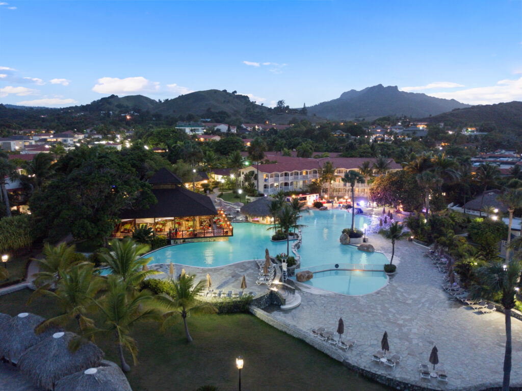 2018_Aerial_09The Tropical 4