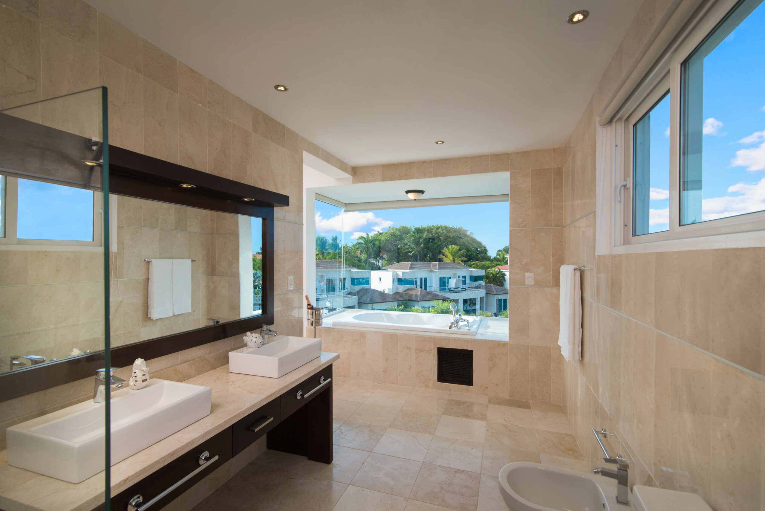 Two Bedroom Presidential Suite - Image 5