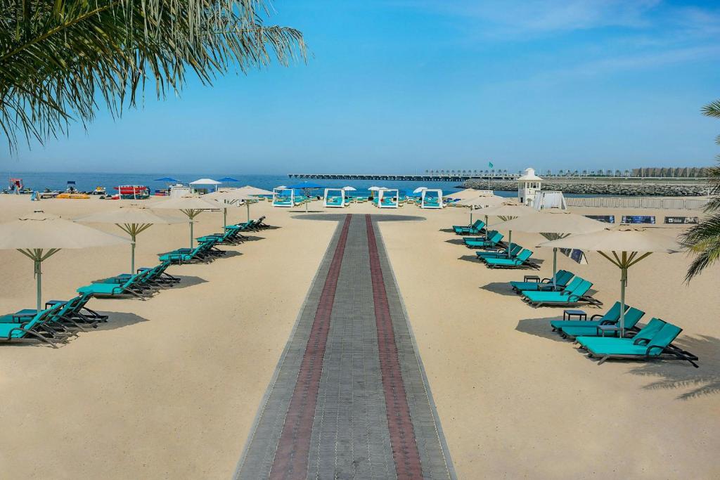 Habtoor Grand Resort Junior Suite Tower One Bedroom - Image 7