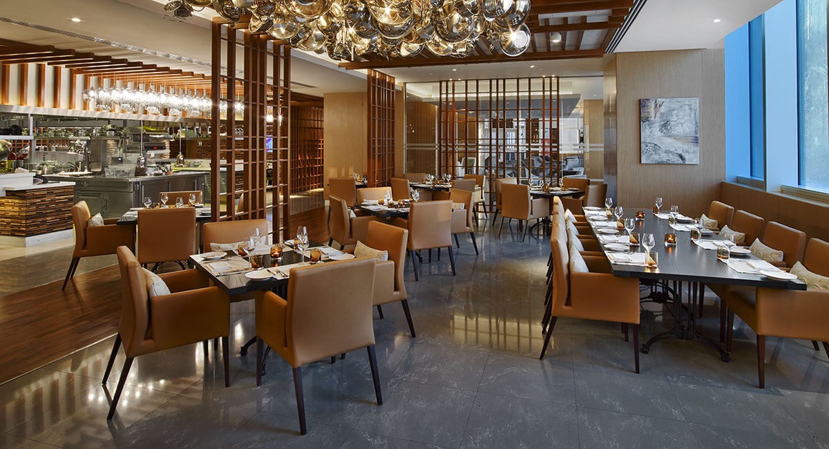 V Hotel Dubai, by Hilton - Image 8